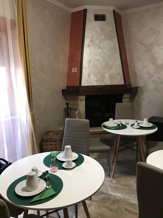 Massa d'Albe B&B Mo•Si المظهر الخارجي الصورة